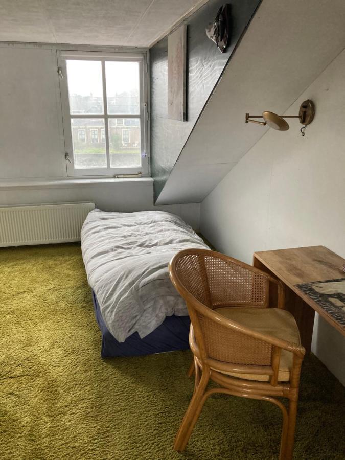 Luc'S Place, Waterbed Grote Kamer Zoeterwoude Екстер'єр фото